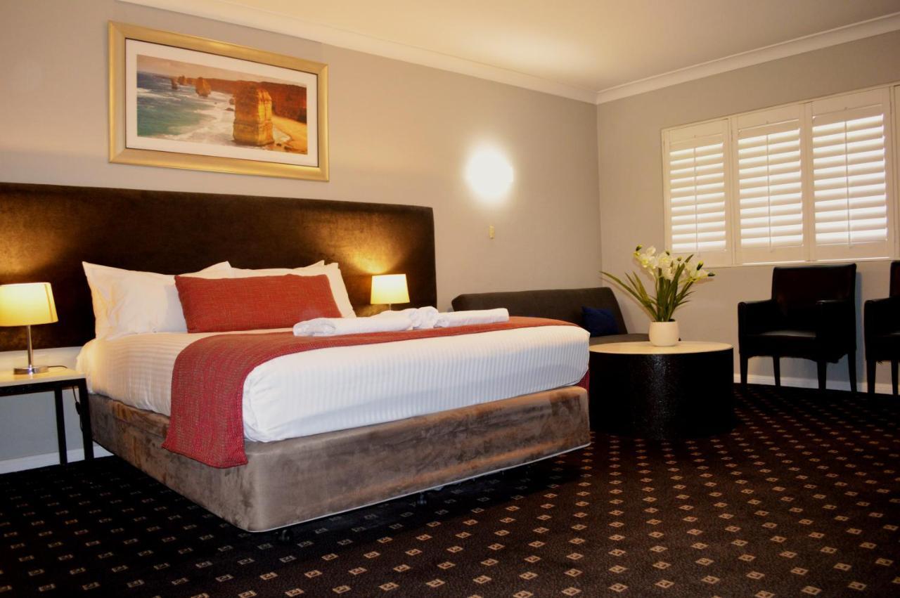 Ramada Hotel & Suites By Wyndham Cabramatta Kültér fotó