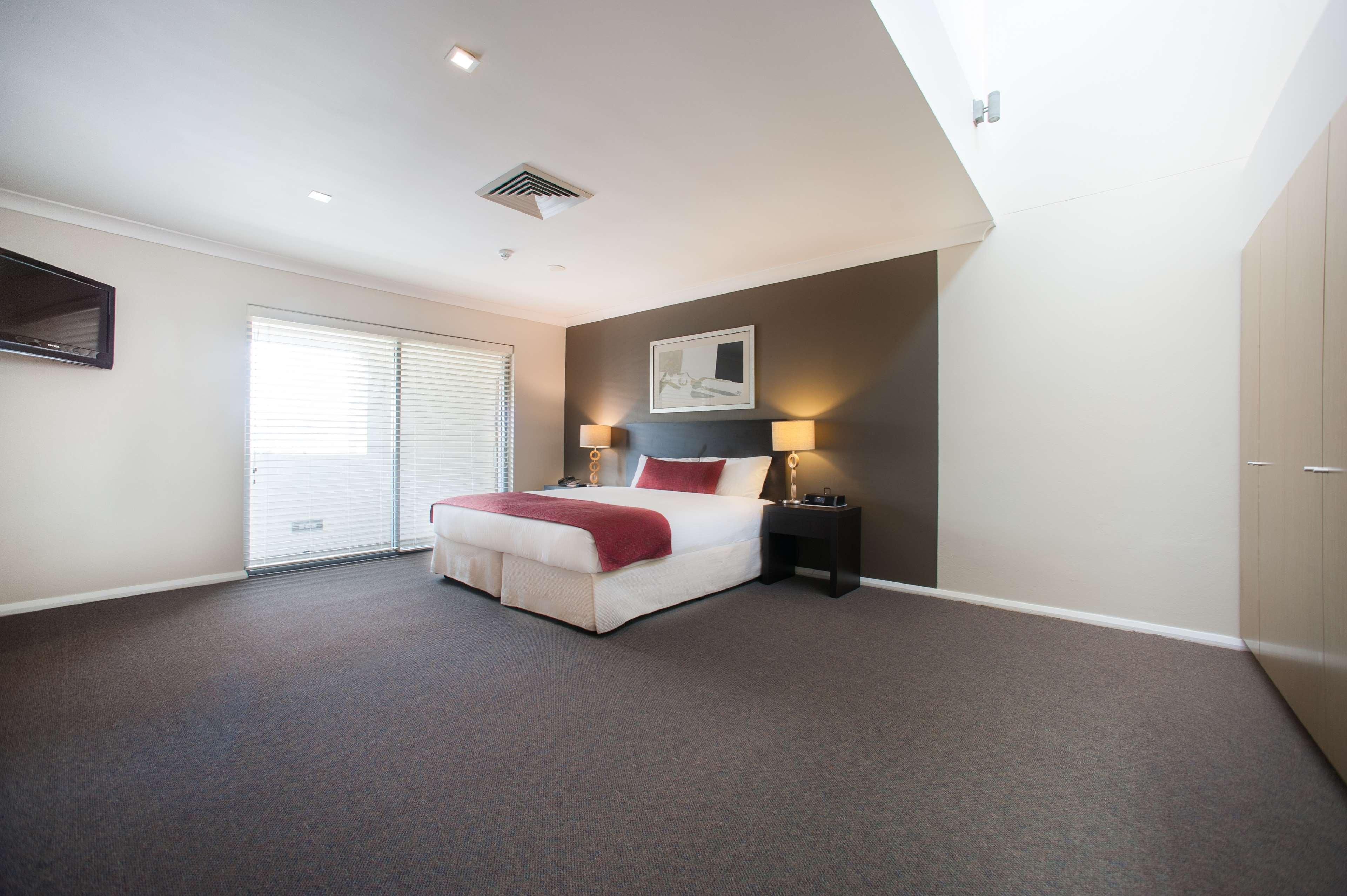 Ramada Hotel & Suites By Wyndham Cabramatta Kültér fotó