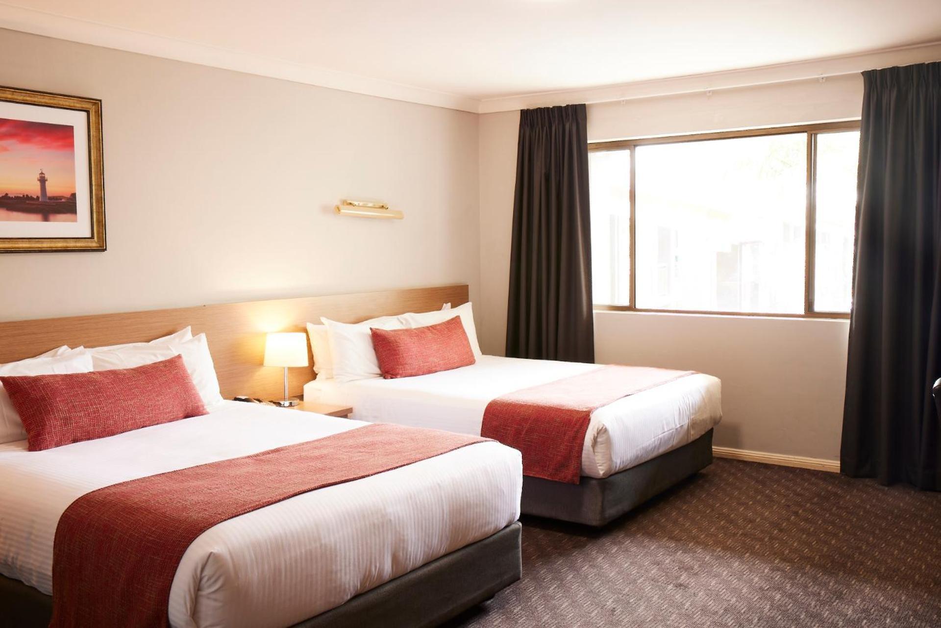Ramada Hotel & Suites By Wyndham Cabramatta Kültér fotó