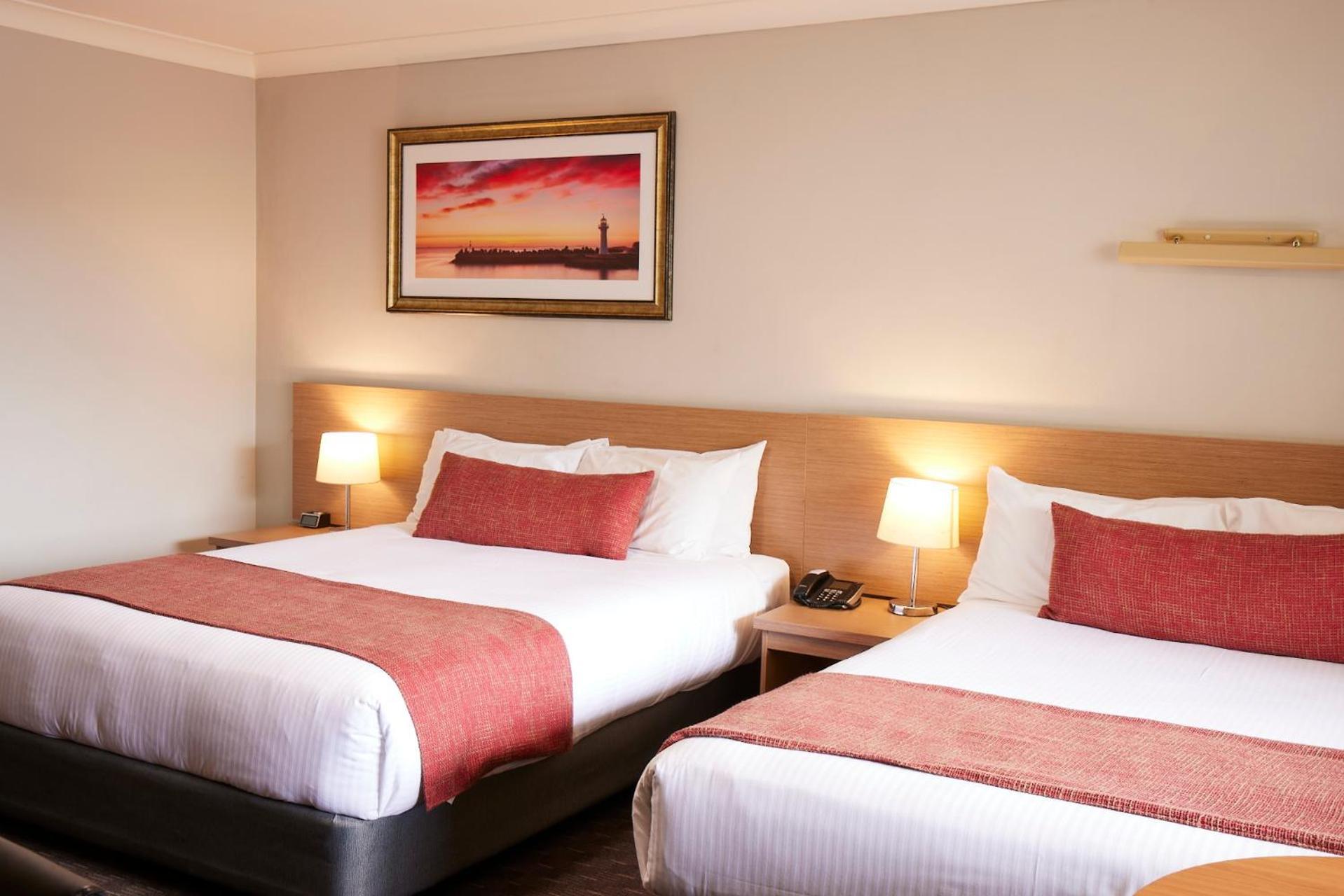 Ramada Hotel & Suites By Wyndham Cabramatta Kültér fotó