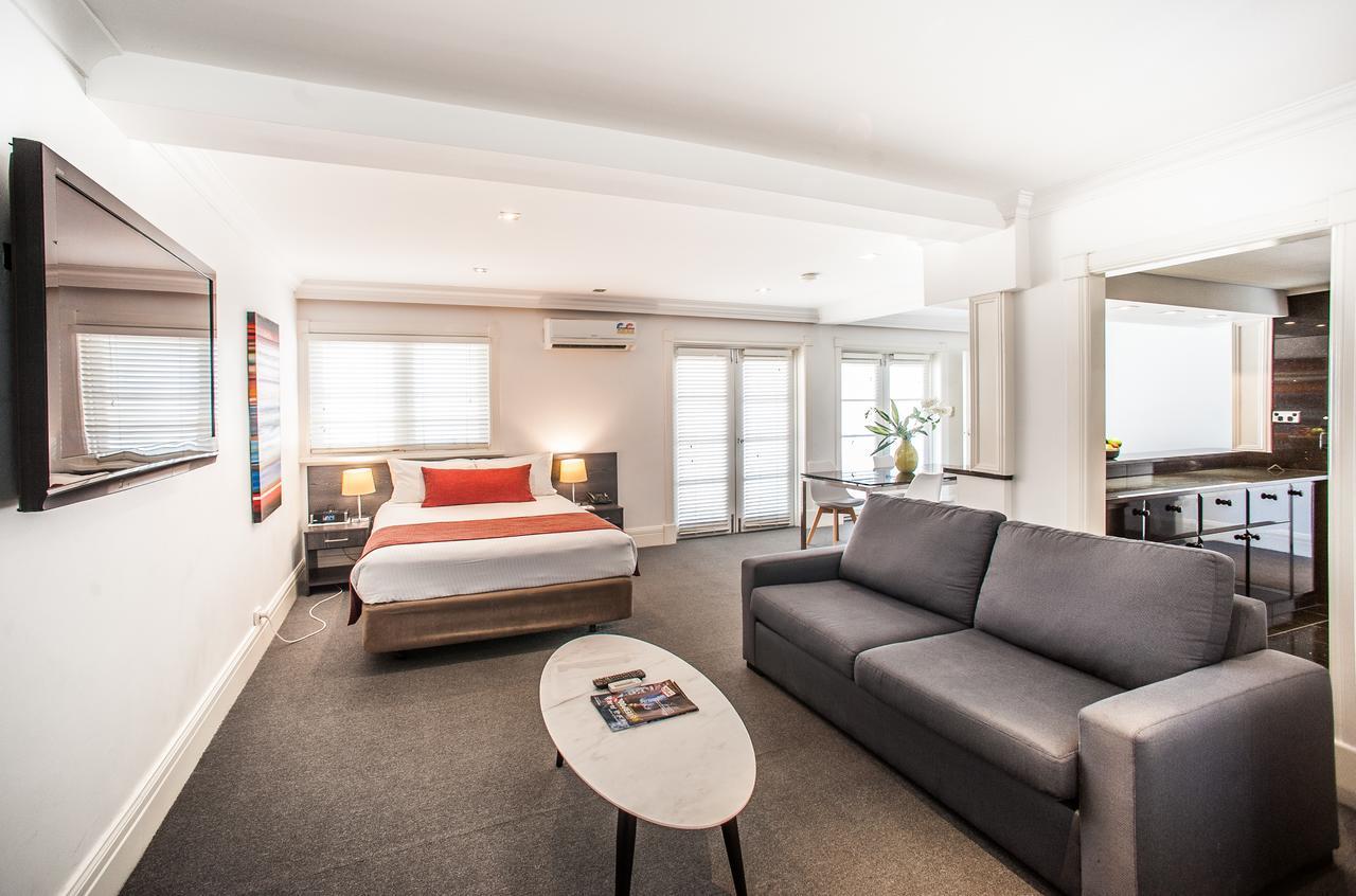 Ramada Hotel & Suites By Wyndham Cabramatta Kültér fotó